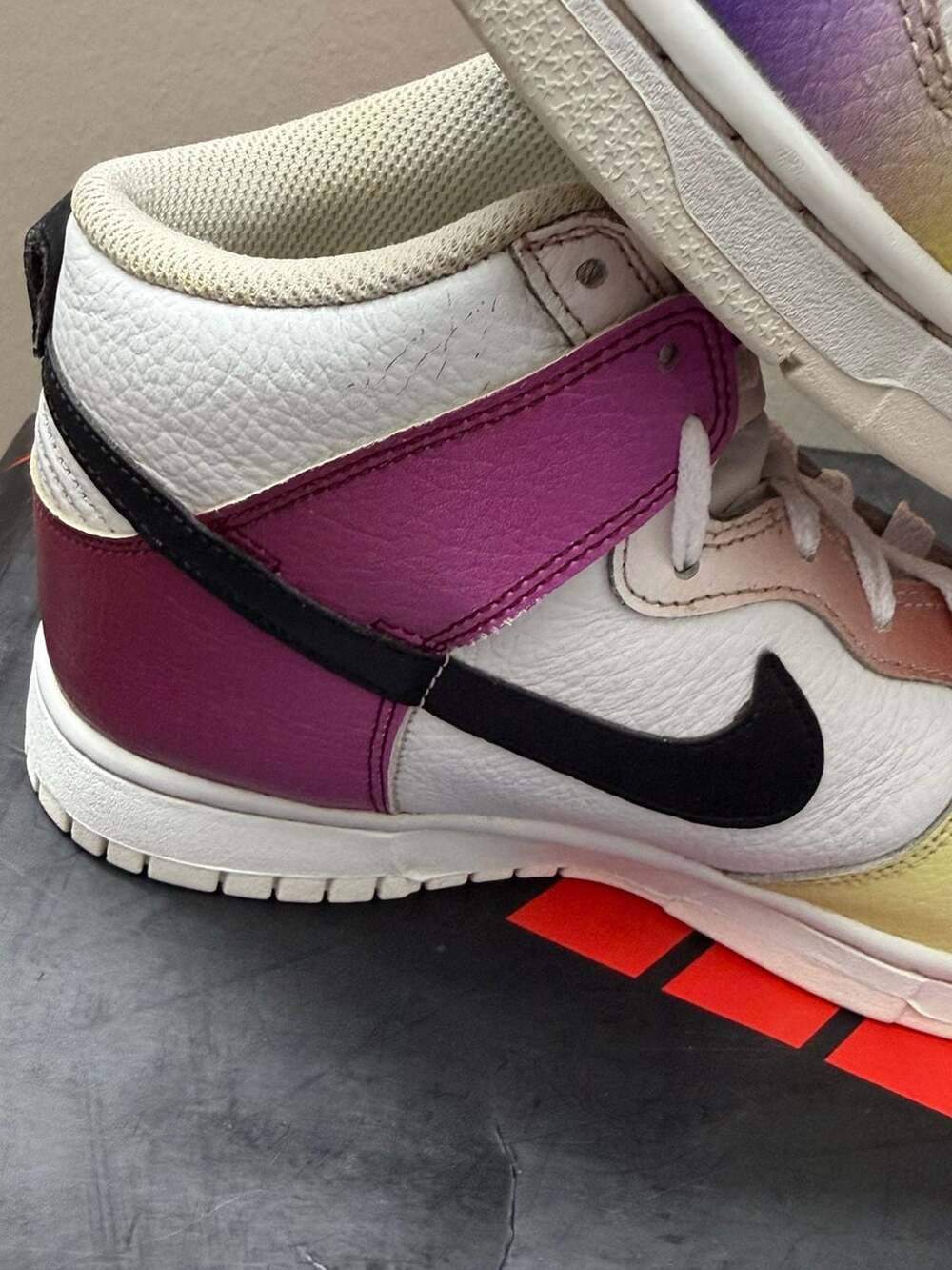 Nike Dunk High Multi-Color Gradient - Picture 5 of 6